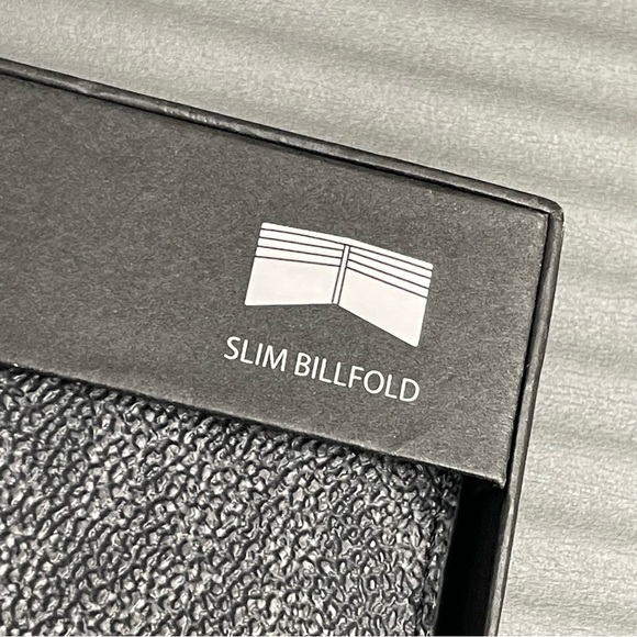 Michael Kors JetSet Mens Slim Billfold Wallet Black NIB 6 Card Slots Luxury Gift - Picture 5 of 16